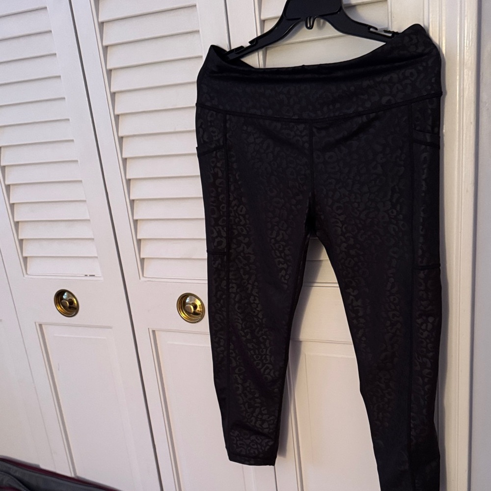 Black Leopard Print Leggings